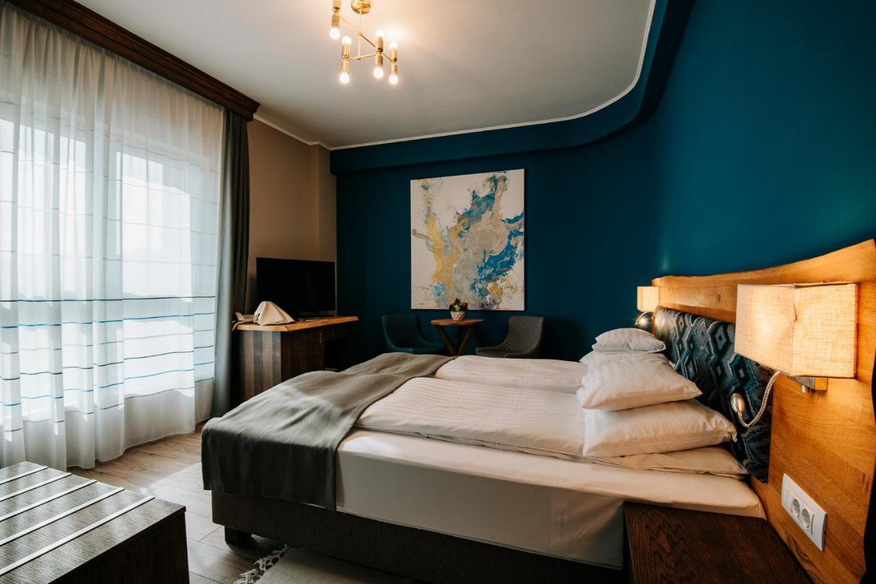 Panorama Boutique Hotel Sfântu-Gheorghe Exteriör bild