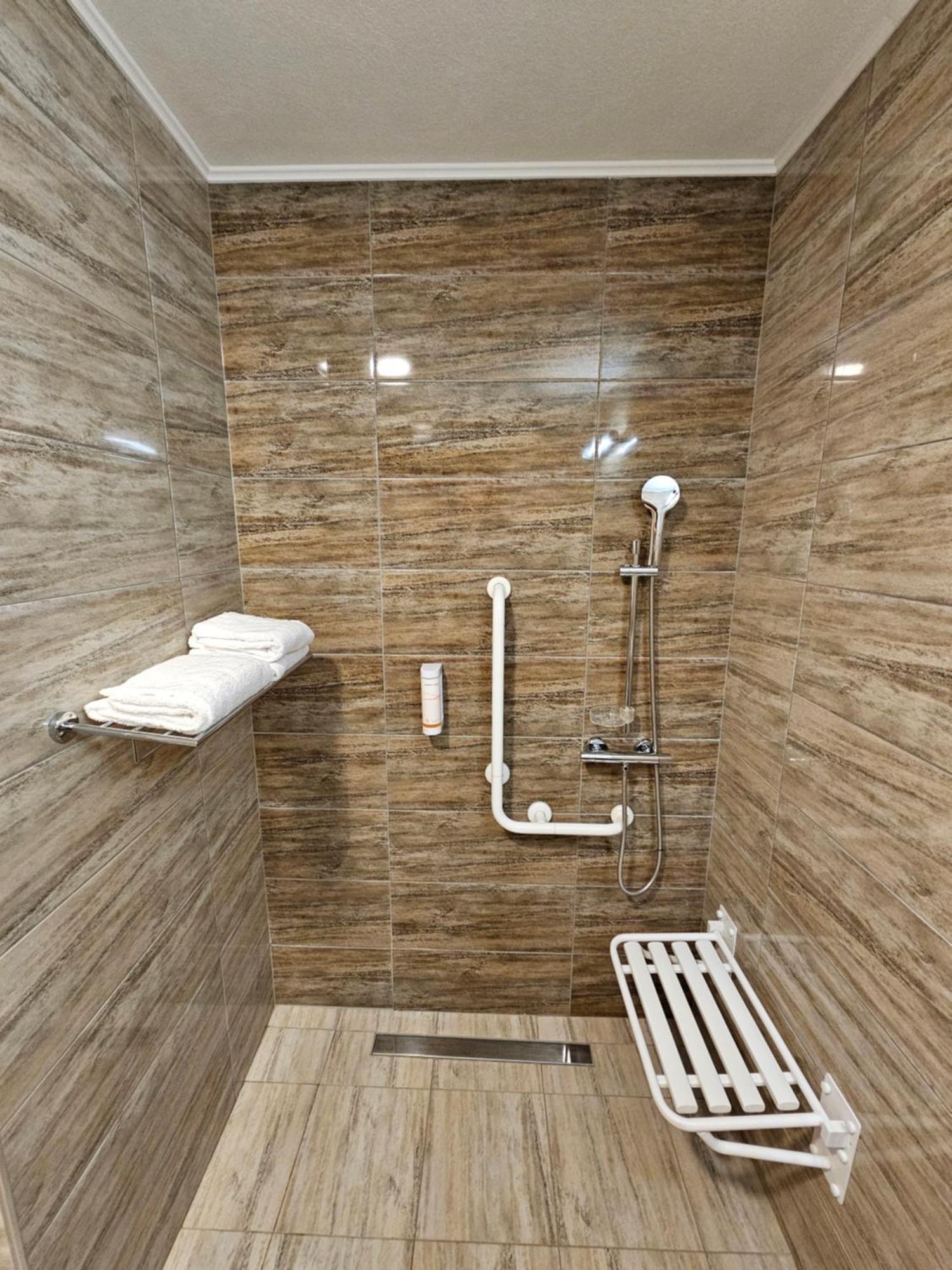 Panorama Boutique Hotel Sfântu-Gheorghe Exteriör bild
