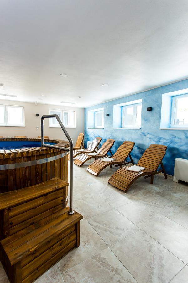 Panorama Boutique Hotel Sfântu-Gheorghe Exteriör bild