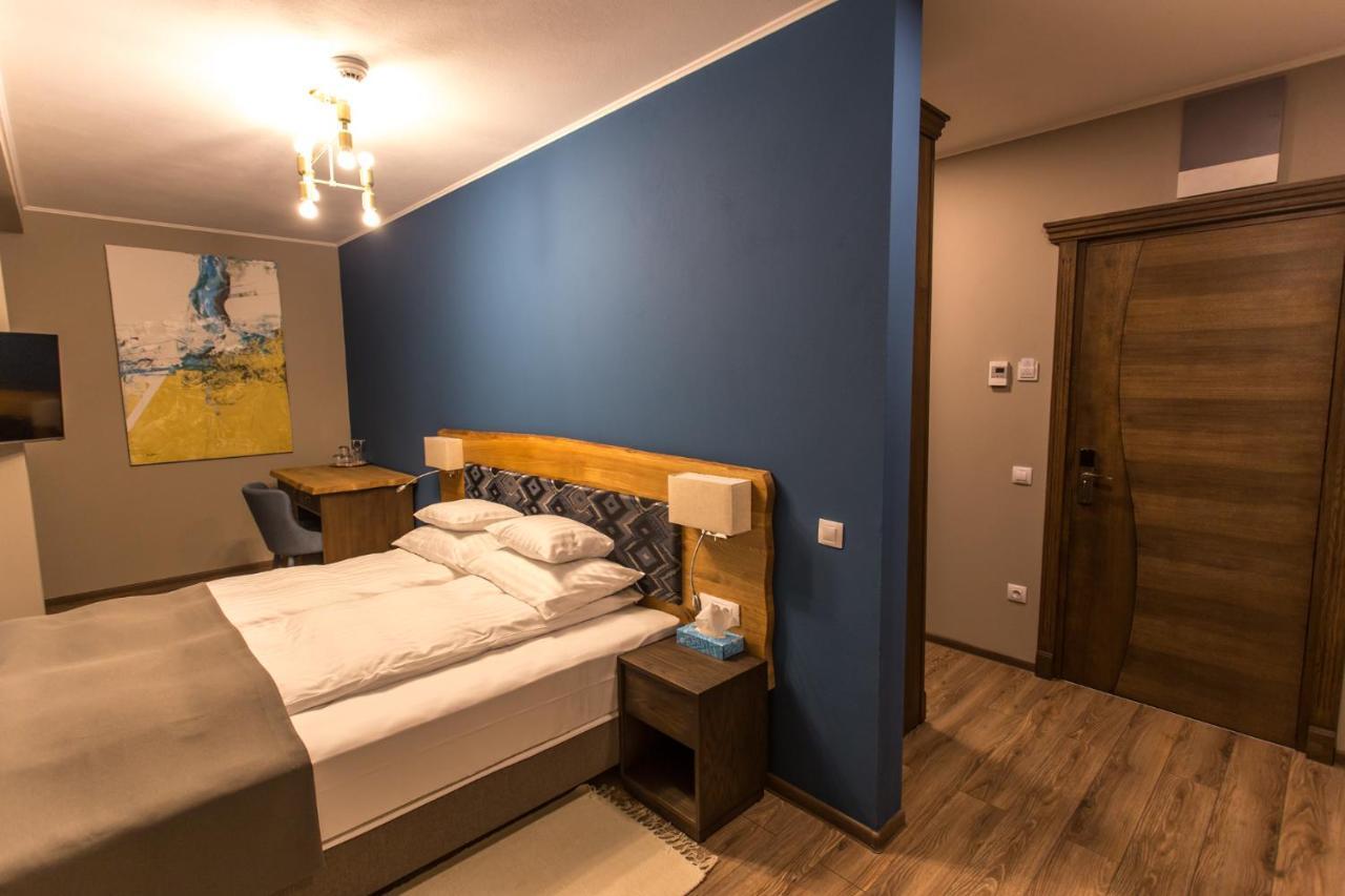 Panorama Boutique Hotel Sfântu-Gheorghe Exteriör bild