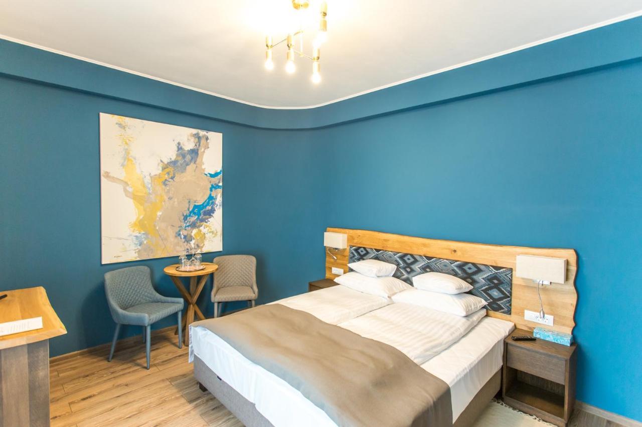 Panorama Boutique Hotel Sfântu-Gheorghe Exteriör bild